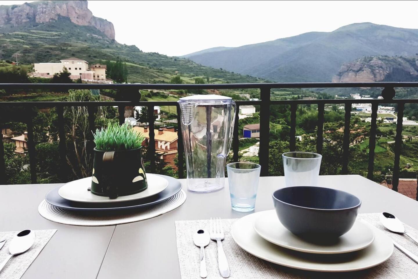 Un Apartamento Con Vistas Viguera Esterno foto